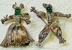 Crown Trifari Alfred Philippe Gold On Sterling Pom Pom Tom Tom Brooch Set