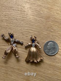 Crown Trifari Alfred Philippe Gold On Sterling Pom Pom Tom Tom Brooch Set