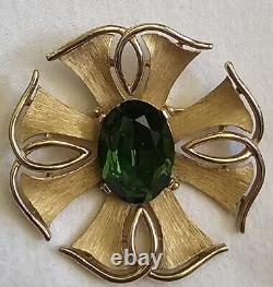 Crown Trifari Alfred Philippe Maltese Cross Green Faceted Rhinestone Brooch Pin