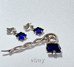 Crown Trifari Alfred Philippe Pat Pending Faux Sapphire Dangle Brooch & Earrings Crown Trifari Alfred Philippe Pat Pending Faux Sapphire Dangle Brooch & Earrings
