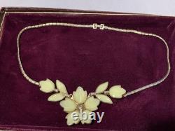 Crown Trifari Alfred Philippe Poured Glass Dogwood Cuff Bracelet And Necklace