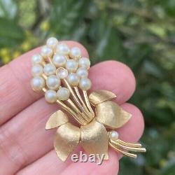 Crown Trifari Alfred Philippe Vintage Pearl Brooch Estate Jewelry Pre-Owned