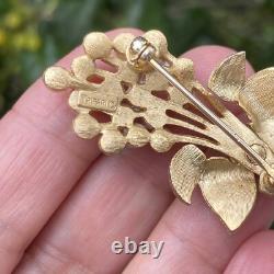 Crown Trifari Alfred Philippe Vintage Pearl Brooch Estate Jewelry Pre-Owned