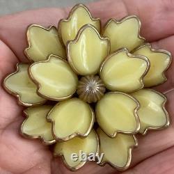 Crown Trifari Alfred Philippe Yellow Poured Glass Flower Brooch Vintage