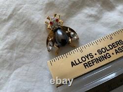 Crown Trifari Alfred Philippe fly Insect grey Jelly Belly Rhinestones pin brooch