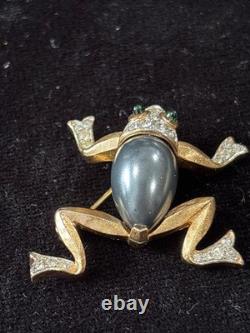 Crown Trifari Jelly Belly Frog Brooch Pin Jeweled Alfred Philippe Cabochon