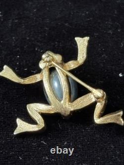 Crown Trifari Jelly Belly Frog Brooch Pin Jeweled Alfred Philippe Cabochon