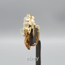 Crown Trifari LILY OF THE VALLEY Molded AB Opal Tulip Glass Necklace & Earrings