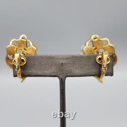 Crown Trifari LILY OF THE VALLEY Molded AB Opal Tulip Glass Necklace & Earrings