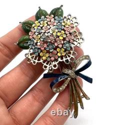 Crown Trifari Pastel Floral Bouquet Fur Clip Alfred Philippe 1941, Book Piece