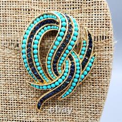 Crown Trifari Philippe Faux Turquoise Sapphire Crystal Gold Tone Swirl Brooch