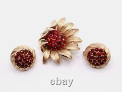 Crown Trifari Red Rhinestone Textured Sunflower Alfred Philippe Brooch Set