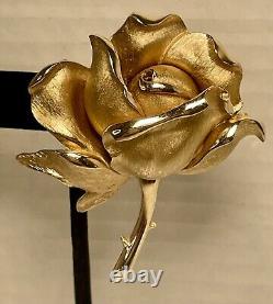 Crown Trifari Rose Brooch 1961 Alfred Phillipe Design Trifanium Gold Tone 2.65