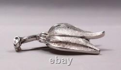 Crown Trifari Tulip Pin Brooch Brushed Silvertone Vintage MCM Alfred Philippe 2