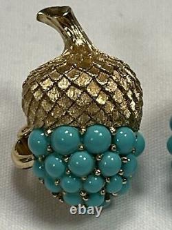 Crown Trifari Vintage Rare Turquoise Lucite Bead Oak Leaf Acorns Earrings 1960s