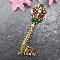 ESTATE Vintage Very Rare Alfred Philippe Trifari 1941 Key Brooch Pin #30-26