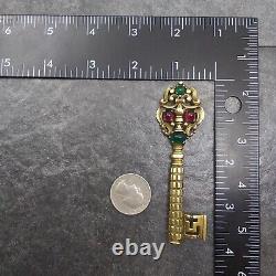 ESTATE Vintage Very Rare Alfred Philippe Trifari 1941 Key Brooch Pin #30-26