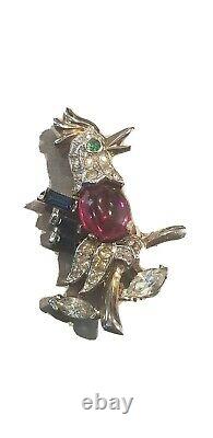EXTREMELY RARE- ALFRED PHILIPPE CROWN TRIFARI 40's RED JELLY BELLY BIRD BROOCH