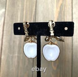 Earrings Necklace Trifari Set Milk Glass Apple Rare Pat Pend