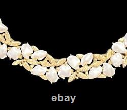 FABULOUS ALFRED PHILIPPE TRIFARI SORRENTO BABY's TOOTH FAUX PEARL BRACELET