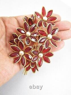 Gorgeous Large Trifari Alfred Philippe Poured Glass Look Red Flower Pin Clip