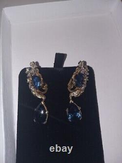 Important Crown Trifari Alfred Philippe Rhinestone Earrings large Blue Gem OMG