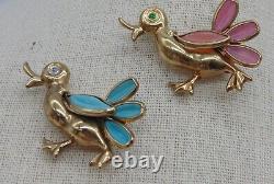 Lot of 2 VTG Trifari ALFRED PHILIPPE Gripoix Glass PETALETTES DUCK Brooch Pins