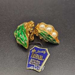 NOS VTG Crown Trifari Peas in a Pod Green Enamel Pearl Earrings Advertised Vogue