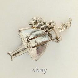 RARE 1939 Crown Trifari Alfred Philippe Helen ANTIQUE Swiss Girl Fur Pin