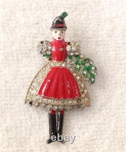 RARE 1939 Crown Trifari Alfred Philippe Helen ANTIQUE Swiss Girl Fur Pin