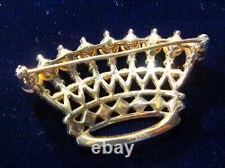 RARE 1940's Alfred Philippe Trifari Iconic 2 Crown Pin/Broach/COMPLETE/NICE