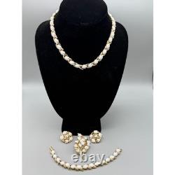 RARE Crown Trifari Alfred Philippe Lily Parure Necklace Bracelet Earrings Brooch