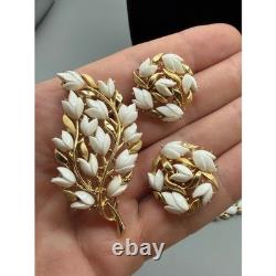 RARE Crown Trifari Alfred Philippe Lily Parure Necklace Bracelet Earrings Brooch