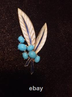 RARE TRIFARI 1940s Alfred PhilippeL'orient Gold Tone Faux Turquoise Leaf Brooch
