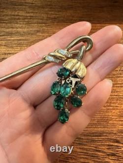 RARE TRIFARI ALFRED PHILIPPE Green Dangling Rhinestone Lantern Vintage Brooch