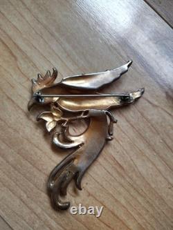 RARE TRIFARI Alfred Phillipe 1940s EXOTIC BIRD PIN GOLD VERMEIL & STONES