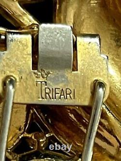 RARE Trifari Alfred Philippe Enameled & Shoe Button Grape Figural Fur Pin Brooch