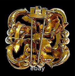 Rare 1940 Crown Trifari Gp Rhinestone Empress Eugenie Faux Pearl Dress Clip