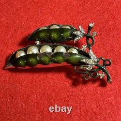 Rare 1953 Trifari Double Pea Pod Brooch Green Enamel Faux Pearl READ
