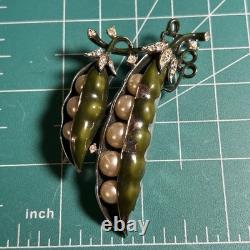 Rare 1953 Trifari Double Pea Pod Brooch Green Enamel Faux Pearl READ