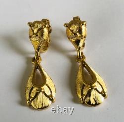 Rare Alfred Philippe Crown TRIFARI Earrings Mid century clip on