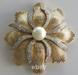 Rare Signed Crown Trifari Alfred Philippe Brooch Rhinestone Faux Pearl Mystique