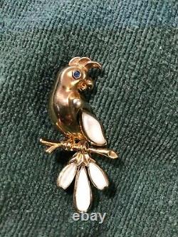 Rare Trifari Alfred Philippe Bird Brooch Parrot Poured Milk Glass Vintage 1949