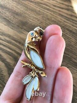 Rare Trifari Alfred Philippe Bird Brooch Parrot Poured Milk Glass Vintage 1949