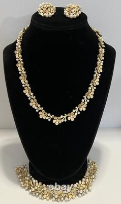 Rare Trifari Alfred Philippe EVE Parure WithRhinestone & Faux Pearls GP Nice Set