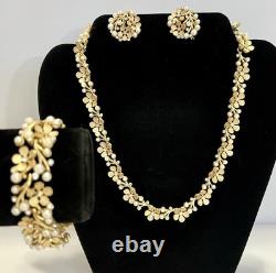Rare Trifari Alfred Philippe EVE Parure WithRhinestone & Faux Pearls GP Nice Set