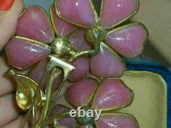 Rare Trifari Alfred Philippe Pink Poured Glass Flower Huge 4 1/4 Fur Dress Clip