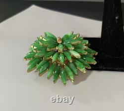 Rare! Vintage Crown TRIFARI Alfred Philippe Green Fan Layered Brooch Or Pendant