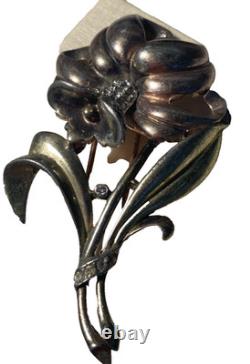 Signed Crown Trifari Old Alfred Philippe Metal Rhinestone Flower Fur Brooch Pin