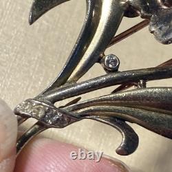 Signed Crown Trifari Old Alfred Philippe Metal Rhinestone Flower Fur Brooch Pin